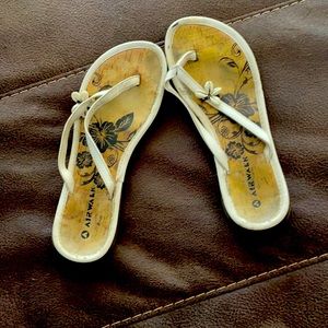 Airwalk Flip Flops